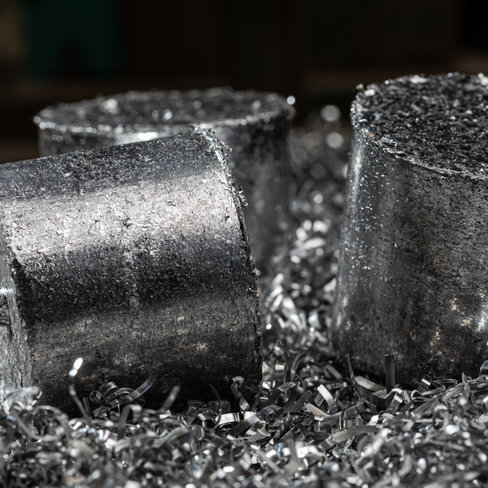 Aluminium briquettes